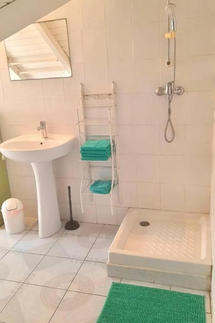 Chez Vale Apartment Le Moule